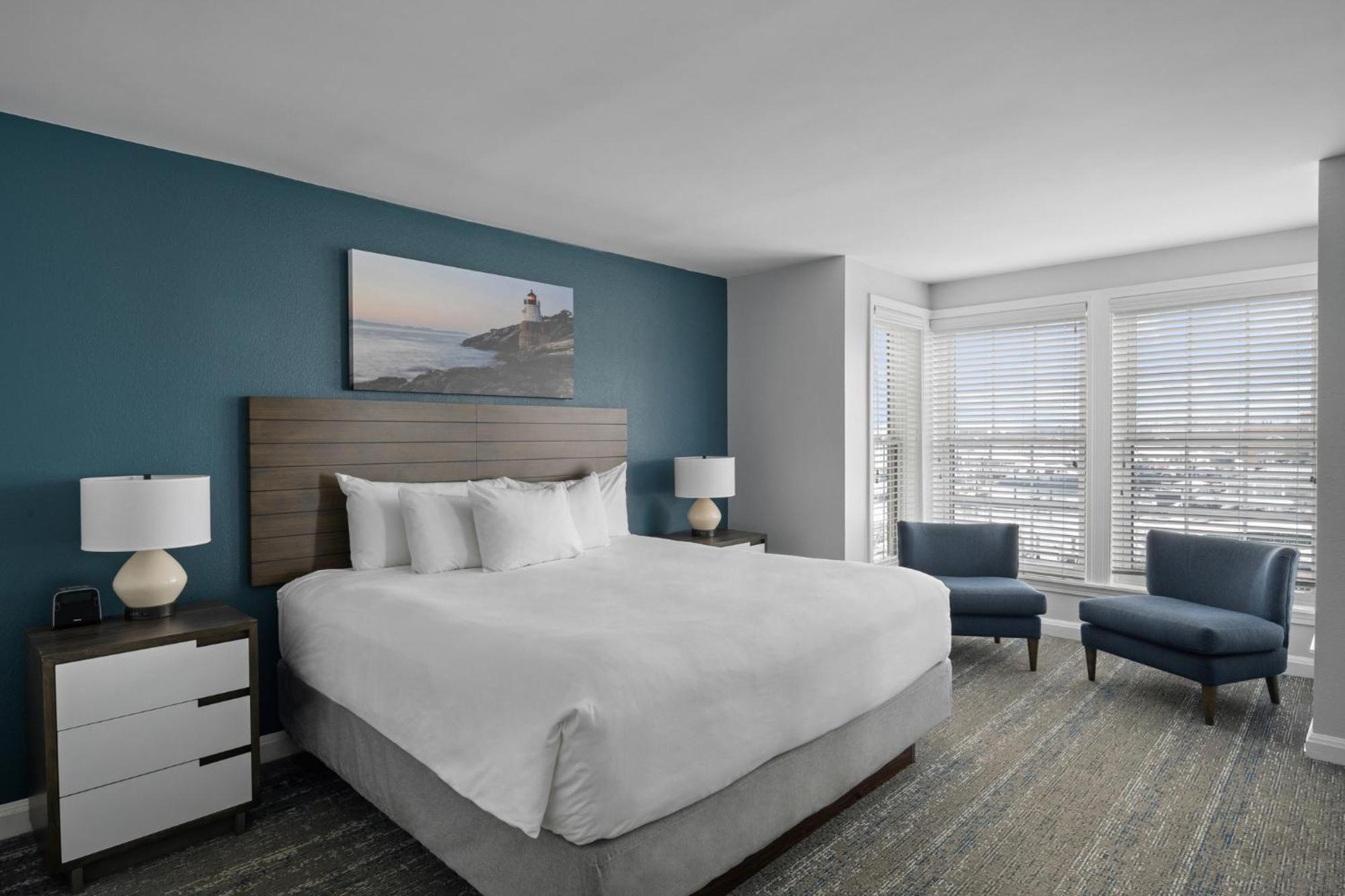 Club Wyndham Newport Onshore Bagian luar foto