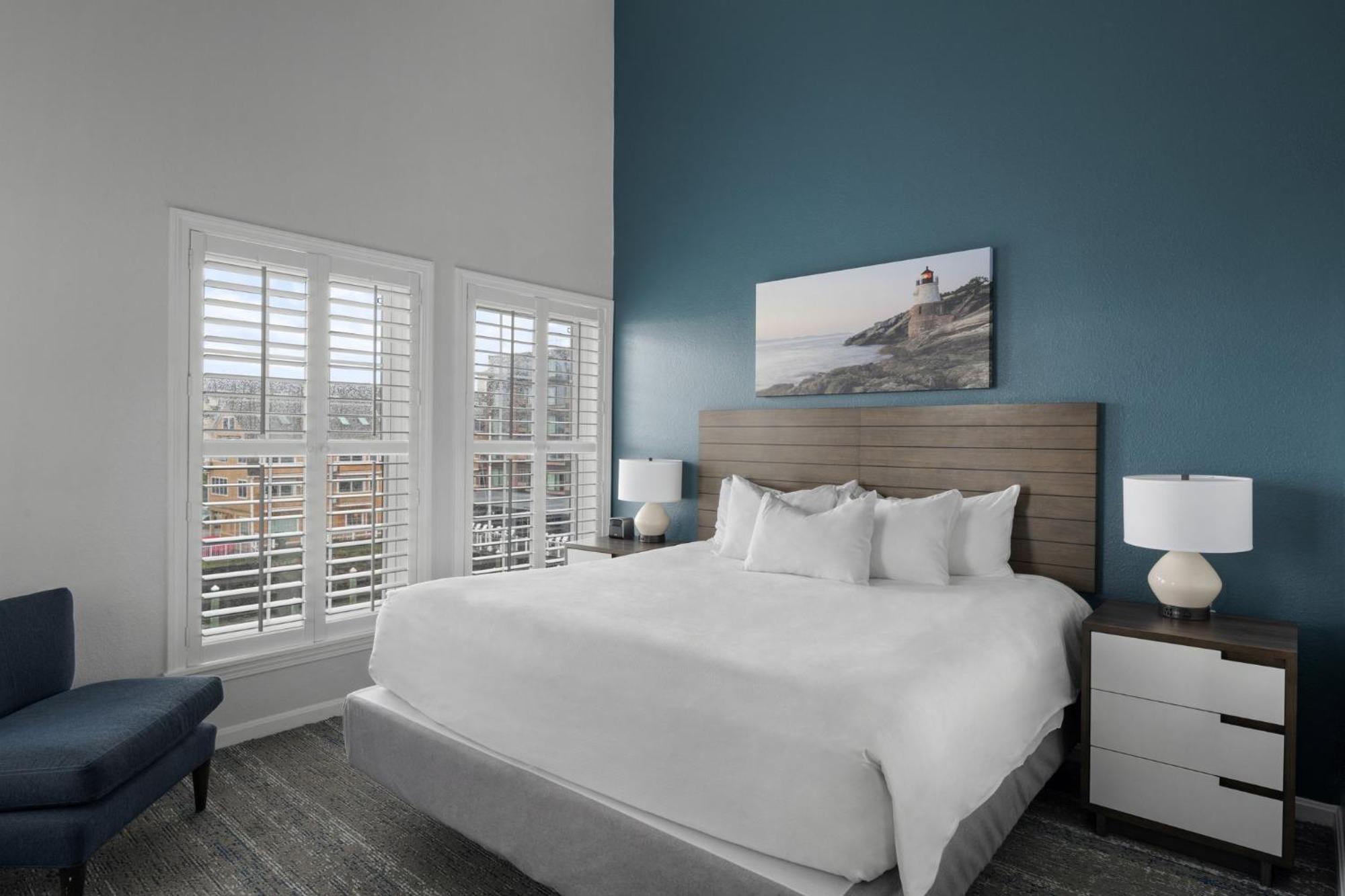 Club Wyndham Newport Onshore Bagian luar foto