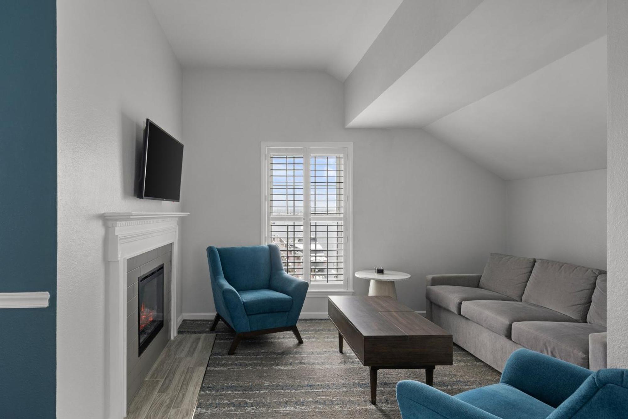 Club Wyndham Newport Onshore Bagian luar foto